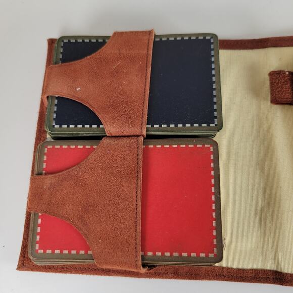 Vintage Suede Bridge Card Game Set w/ Score Pad, 2 Decks, & Snap Closure Case - Picture 8 of 9